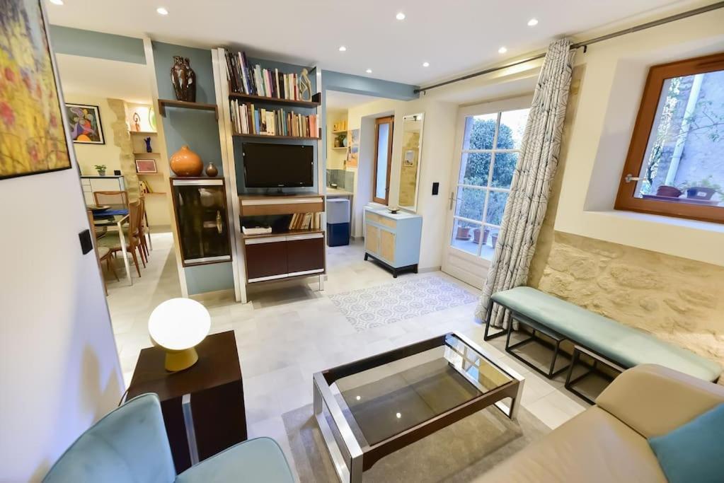 Charmante Maison De Village Au Coeur Du Luberon Cucuron Esterno foto